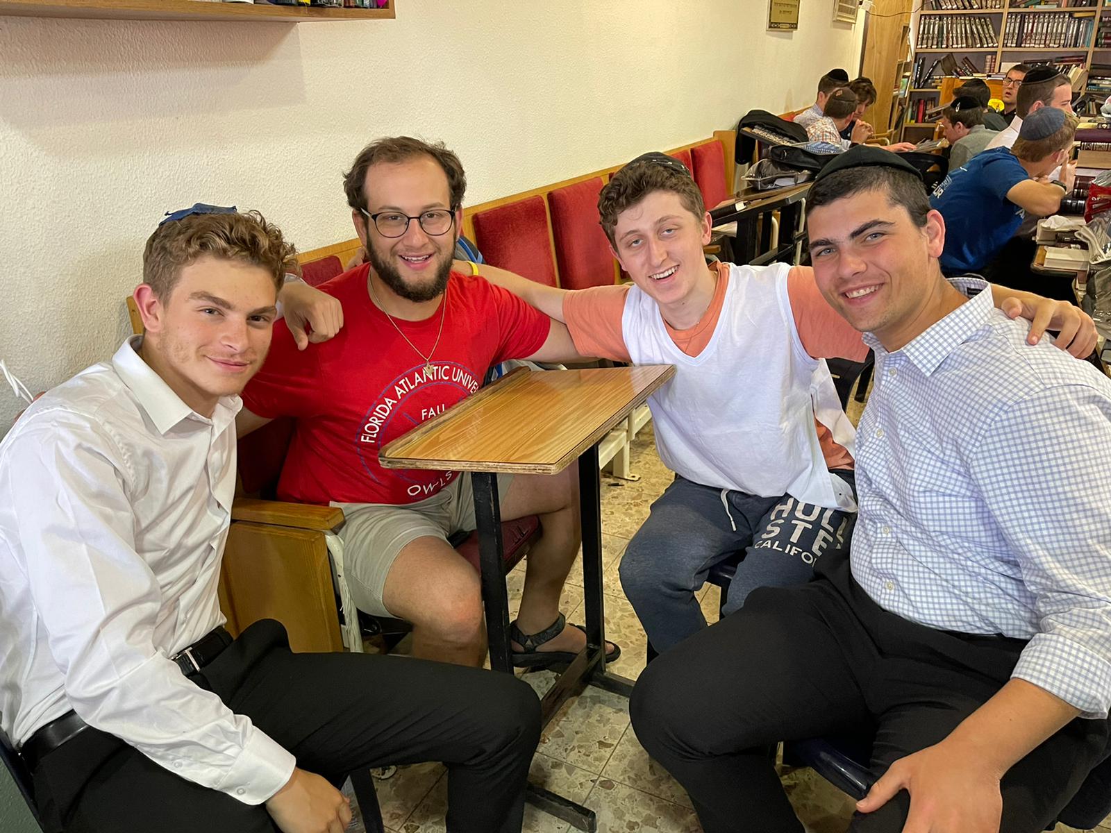 Chabura Spotlight: Eli Schloss - Kollel